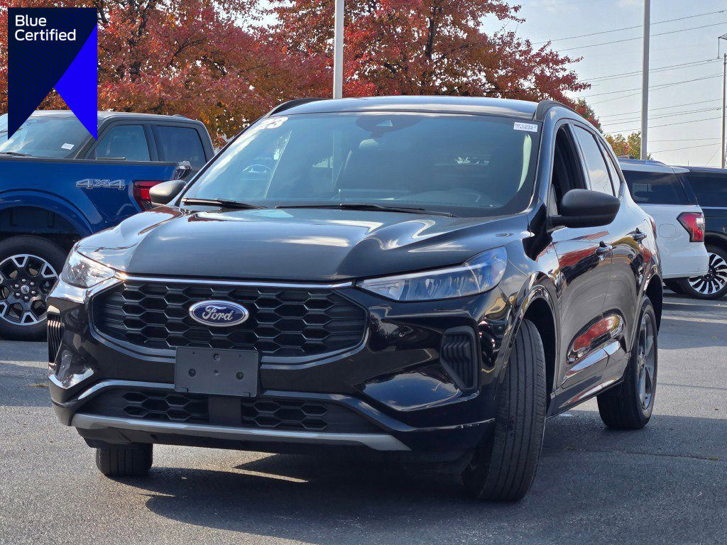 Certified 2023 Ford Escape ST-Line w/ Tech Pack #1 image 1