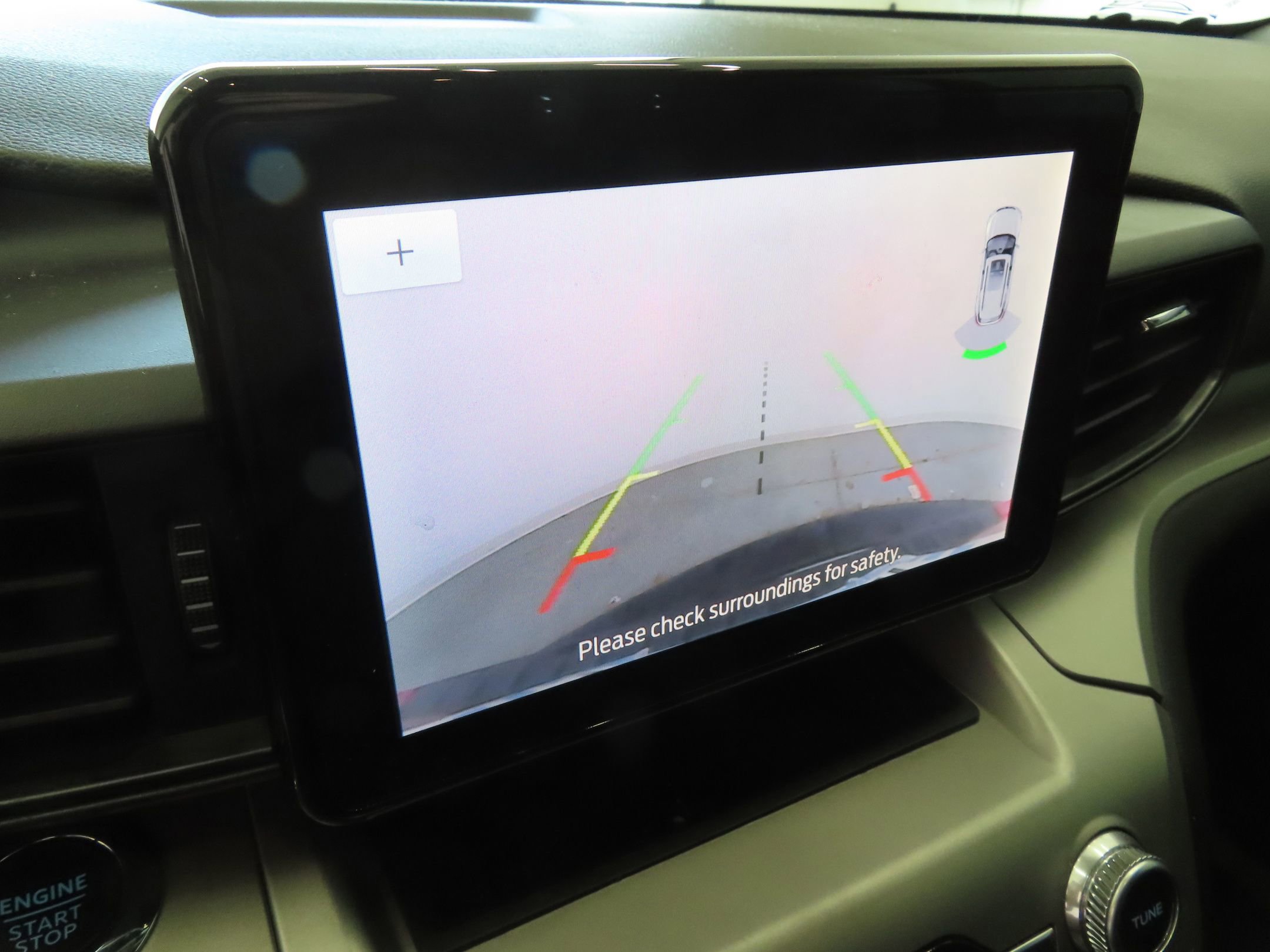 Certified 2022 Ford Explorer XLT image 21