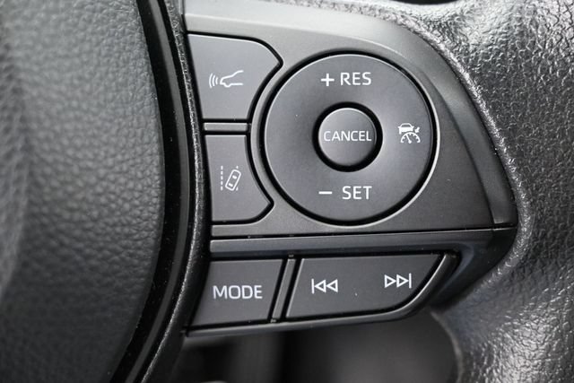 Used 2025 Toyota RAV4 LE FWD image 16