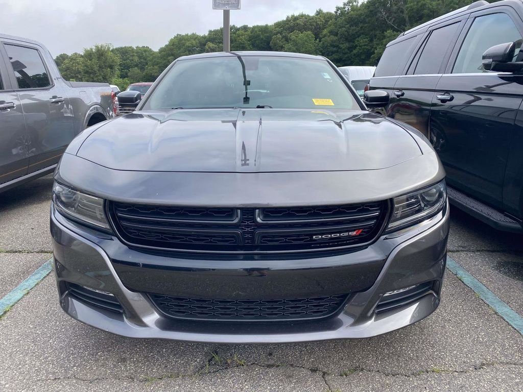 Used 2022 Dodge Charger SXT AWD/4WD image 2