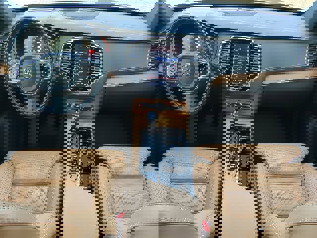 Used 2019 Volvo XC90 T6 Inscription w/ Luxury Package image 13