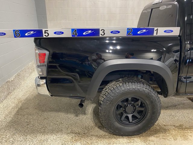 Used 2023 Toyota Tacoma TRD Off-Road AWD/4WD image 41