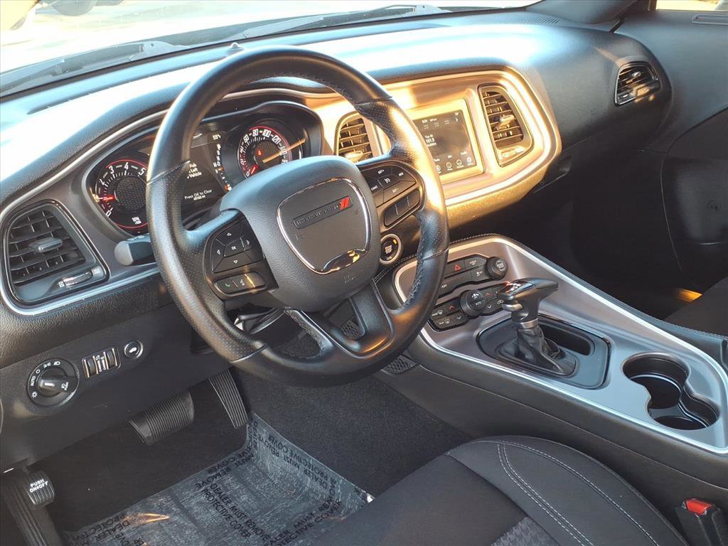 Used 2022 Dodge Challenger SXT w/ Blacktop Package image 15