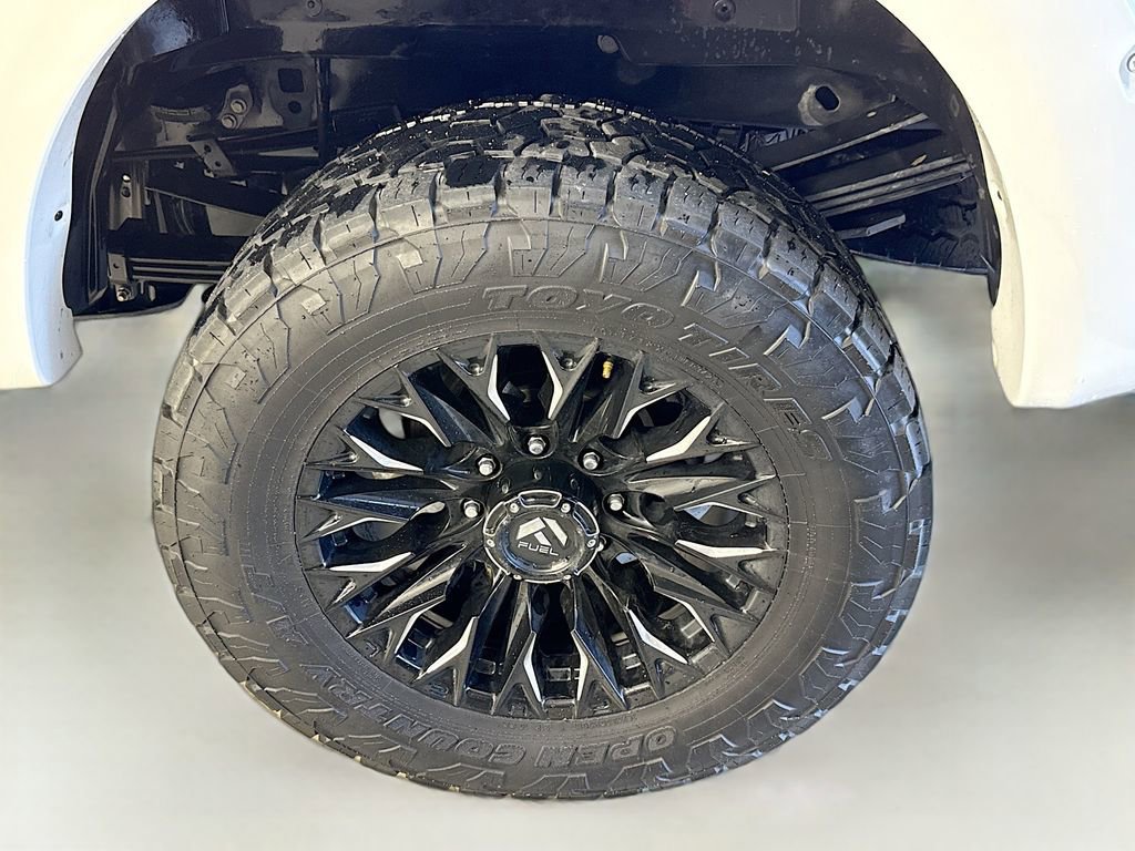 Certified 2023 Ford F350 Limited w/ FX4 Off-Road Package image 35