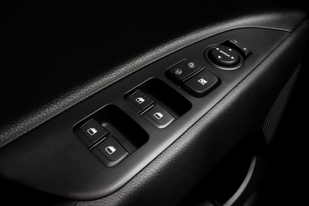 Used 2023 Kia Rio LX image 25