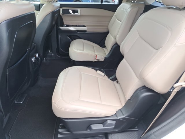 Certified 2020 Ford Explorer XLT w/ Equipment Group 202A image 13