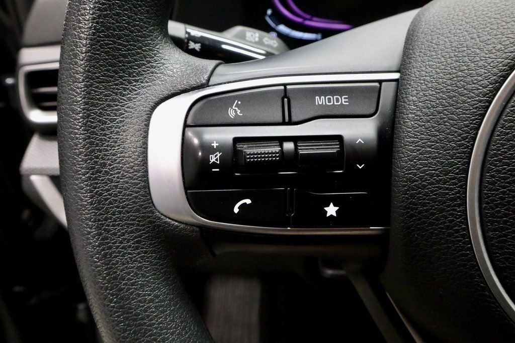 Used 2024 Kia Sportage LX image 27