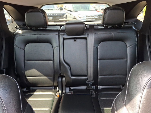 Certified 2022 Ford Escape SEL AWD/4WD image 19