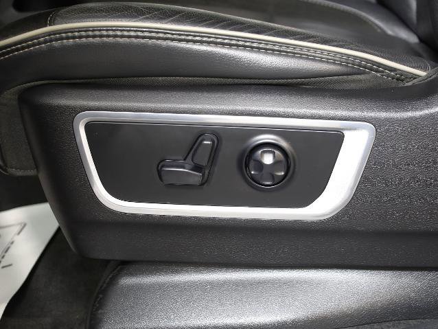 Used 2019 RAM 1500 Laramie image 18