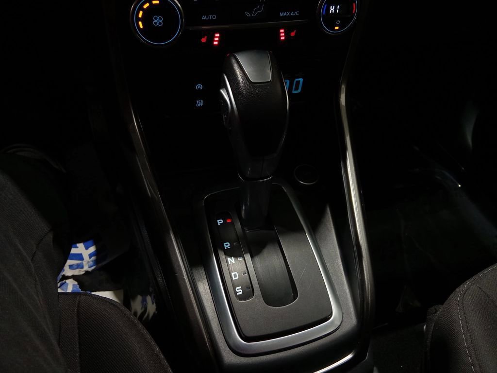 Certified 2021 Ford EcoSport SE w/ SE Convenience Package image 28