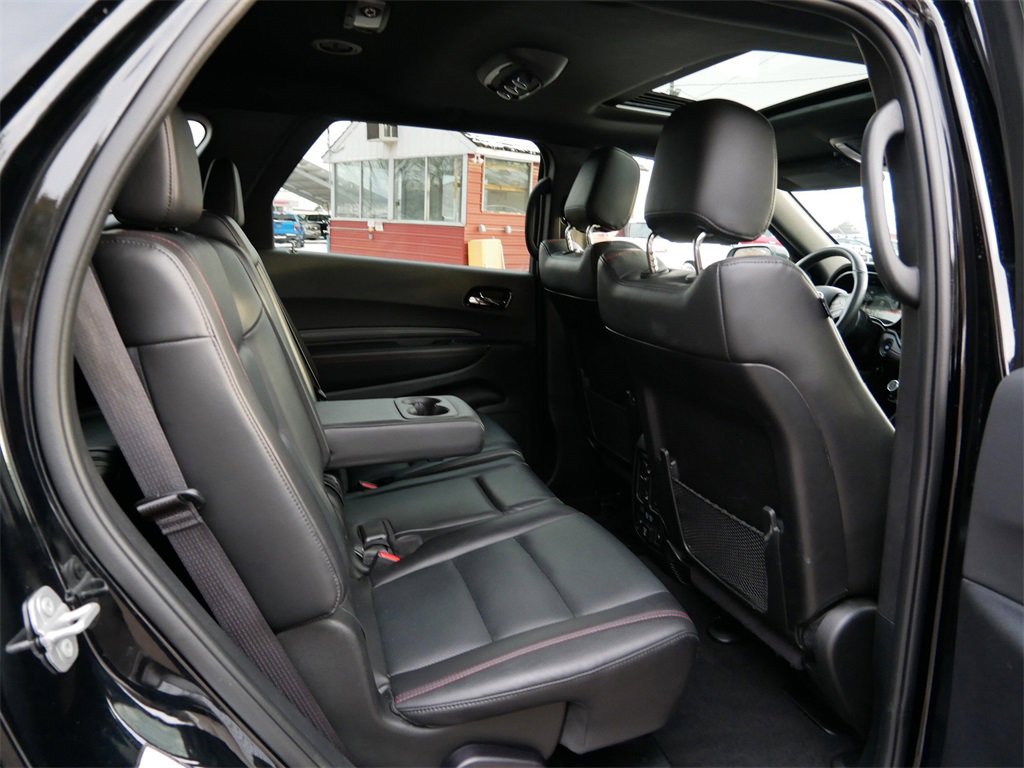 Used 2025 Dodge Durango GT image 9