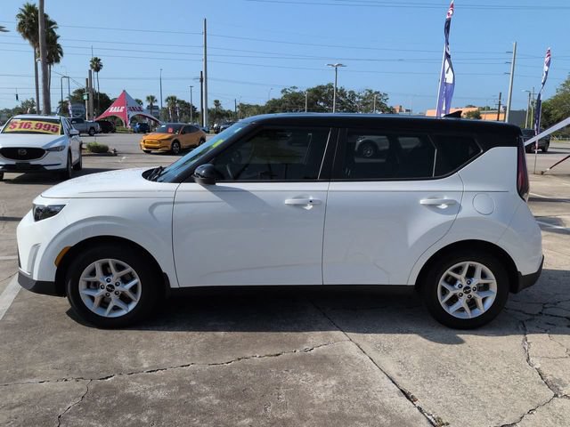 Used 2025 Kia Soul S FWD image 7
