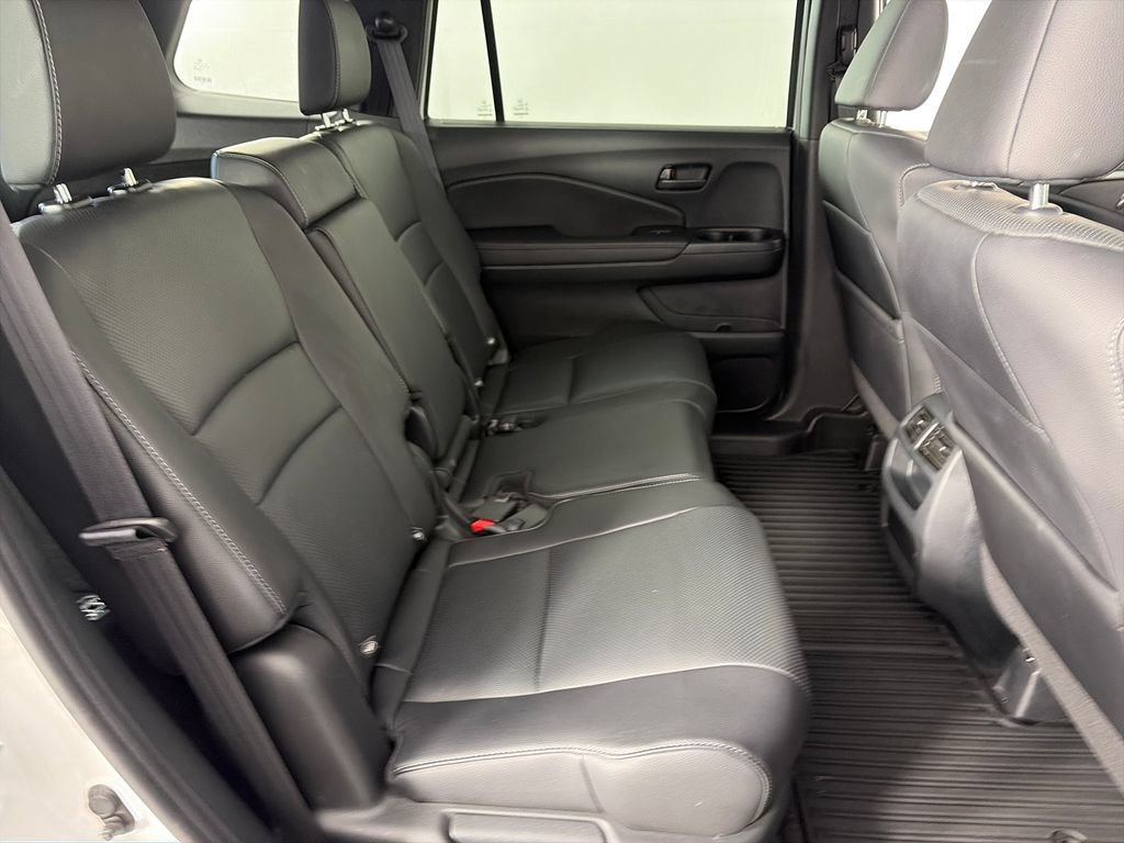 Used 2022 Honda Passport EX-L image 27
