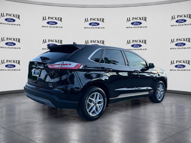 Certified 2024 Ford Edge SEL AWD/4WD image 12
