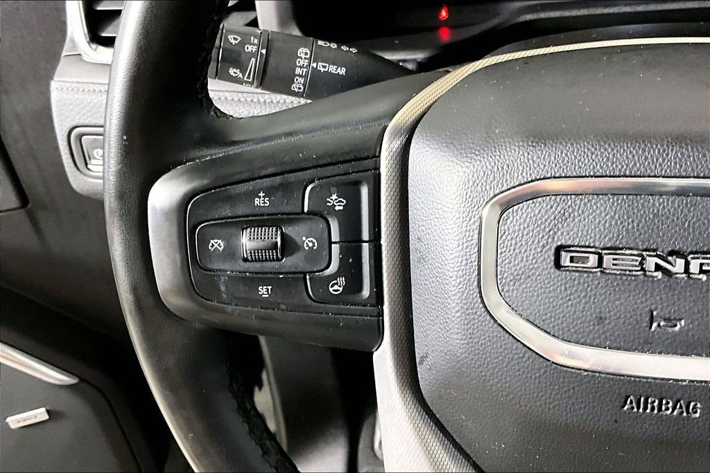 Used 2024 GMC Yukon Denali image 14