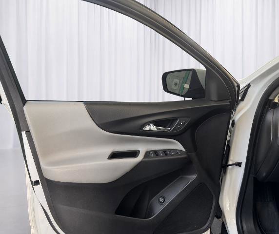 Used 2020 Chevrolet Equinox LT image 19