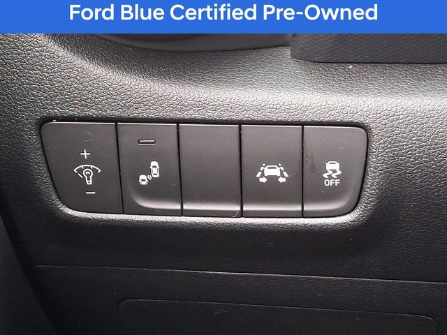 Used 2020 Hyundai Kona SEL Plus image 24