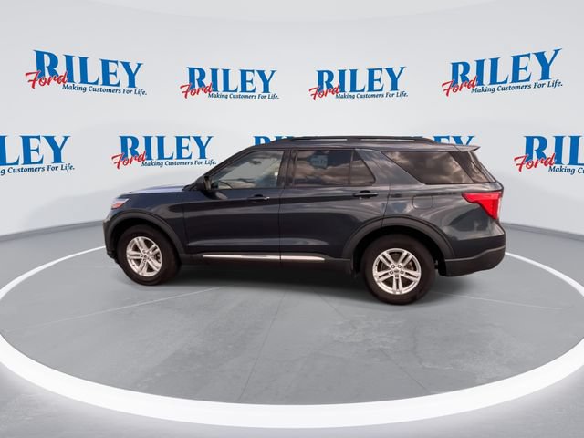 Certified 2022 Ford Explorer XLT w/ Equipment Group 202A AWD/4WD image 6