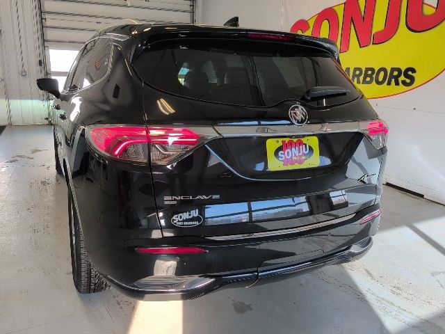 Used 2022 Buick Enclave Avenir image 4