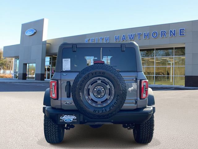 Certified 2025 Ford Bronco Badlands w/ Sasquatch Package image 3