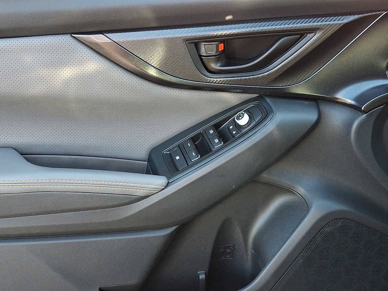 Used 2021 Subaru Crosstrek 2.5i Sport AWD/4WD image 12