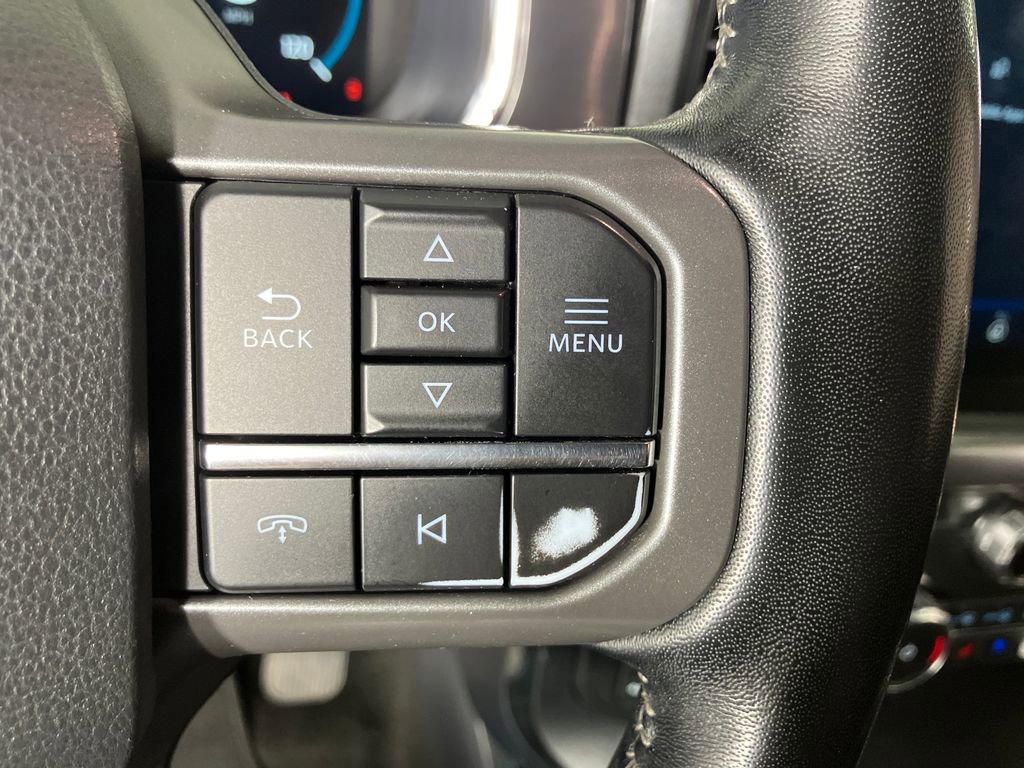 Certified 2022 Ford F150 Lariat w/ Equipment Group 502A High image 18