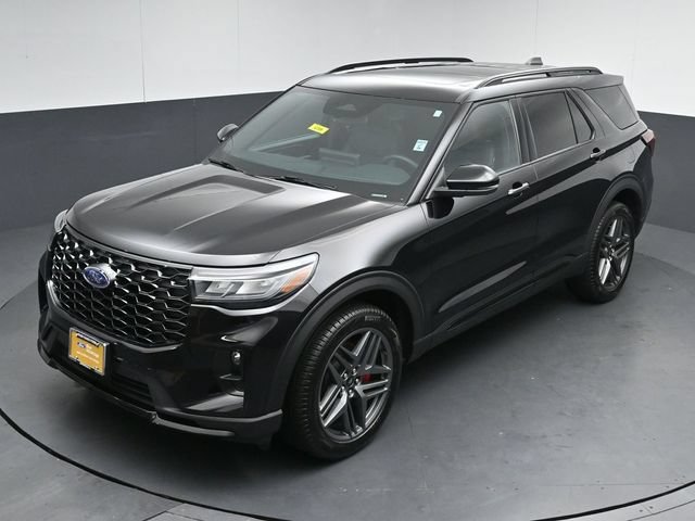 Certified 2025 Ford Explorer ST-Line w/ Premium Package AWD/4WD image 49