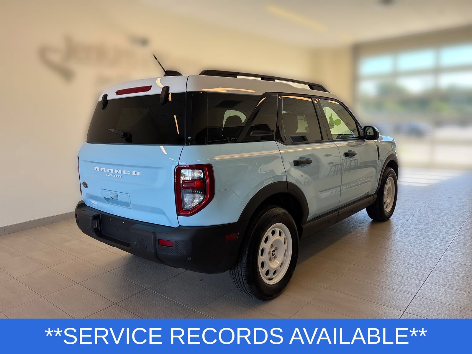 Certified 2025 Ford Bronco Sport Heritage AWD/4WD image 4