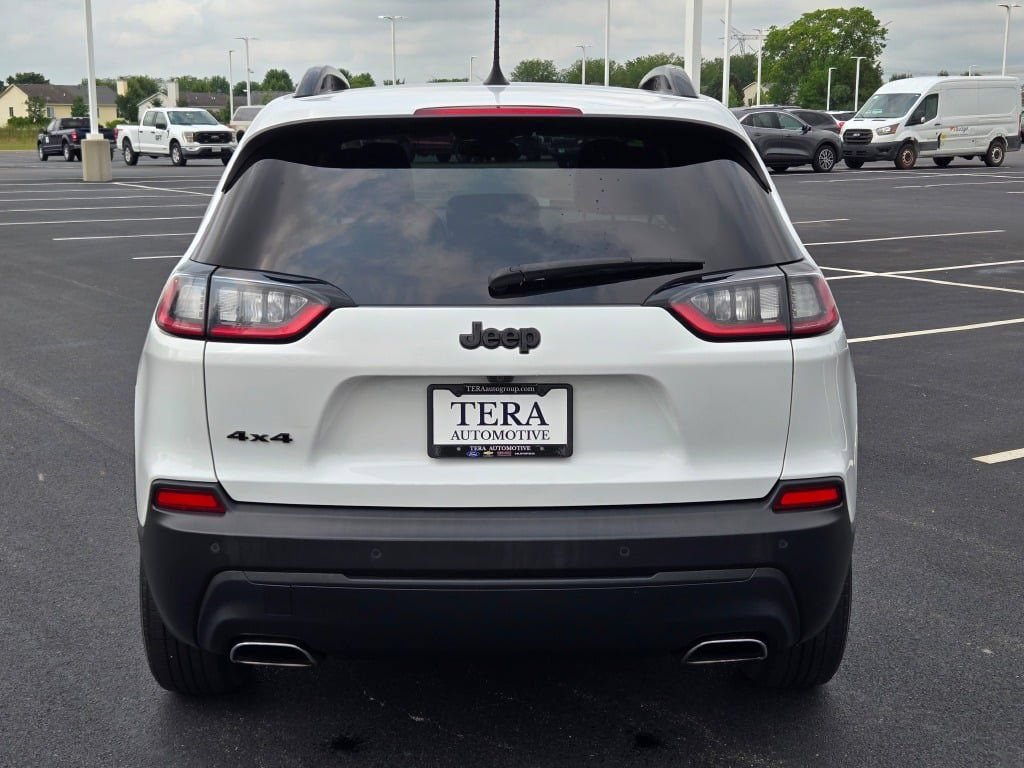 Used 2020 Jeep Cherokee Latitude Plus AWD/4WD image 13