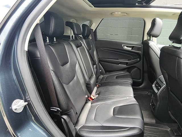 Certified 2022 Ford Edge Titanium w/ Class II Trailer Tow Package AWD/4WD image 15