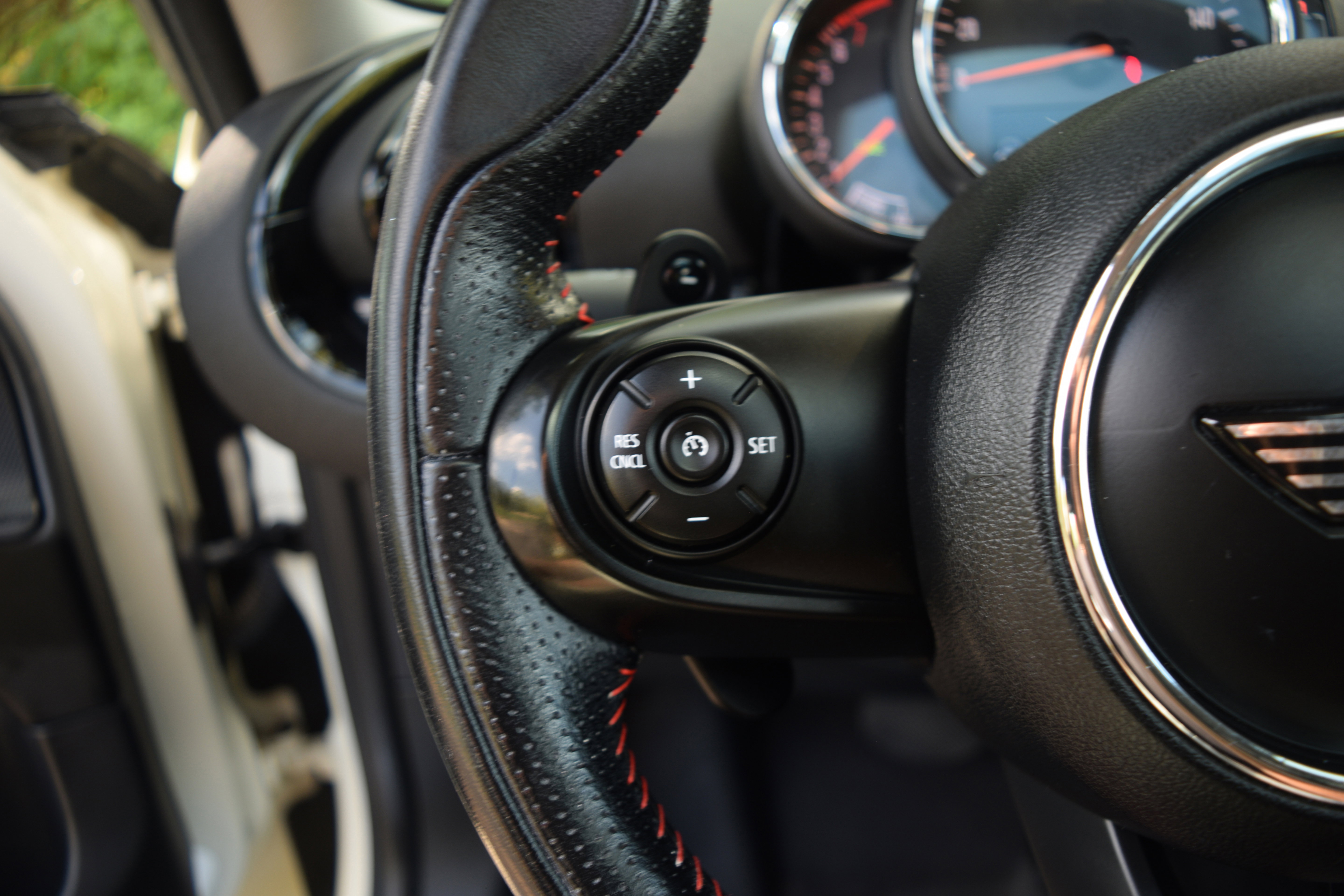 Used 2019 MINI Cooper Clubman S image 6