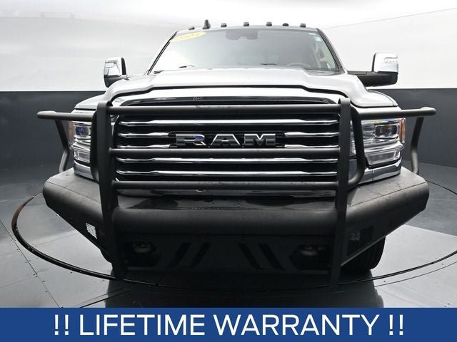 Used 2023 RAM 3500 Limited AWD/4WD image 3