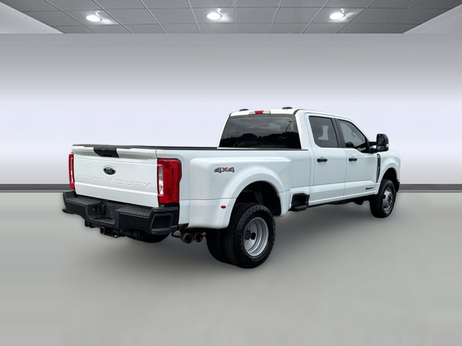 Certified 2025 Ford F350 XL AWD/4WD image 9