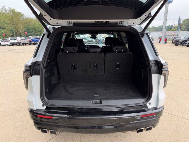 Used 2024 Chevrolet Traverse RS AWD/4WD image 7