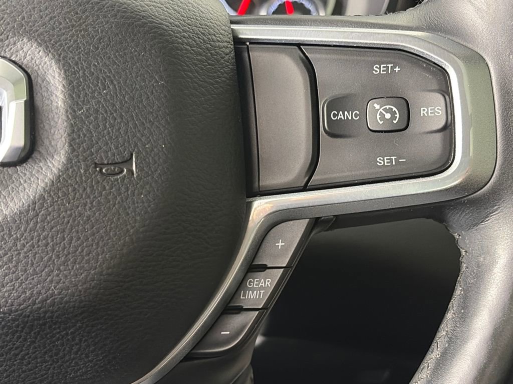 Used 2019 RAM 1500 Laramie image 18