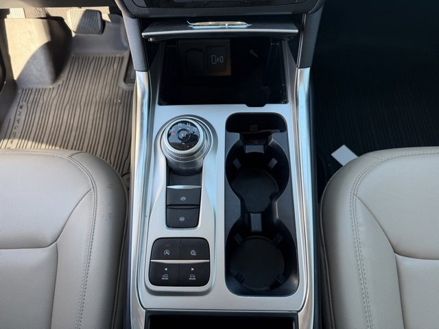 Certified 2020 Ford Explorer XLT w/ Equipment Group 202A image 19