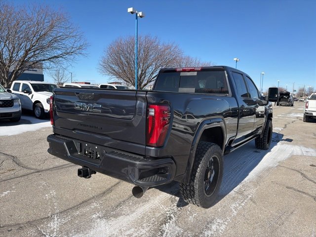 Used 2024 GMC Sierra 2500 Denali Ultimate image 4