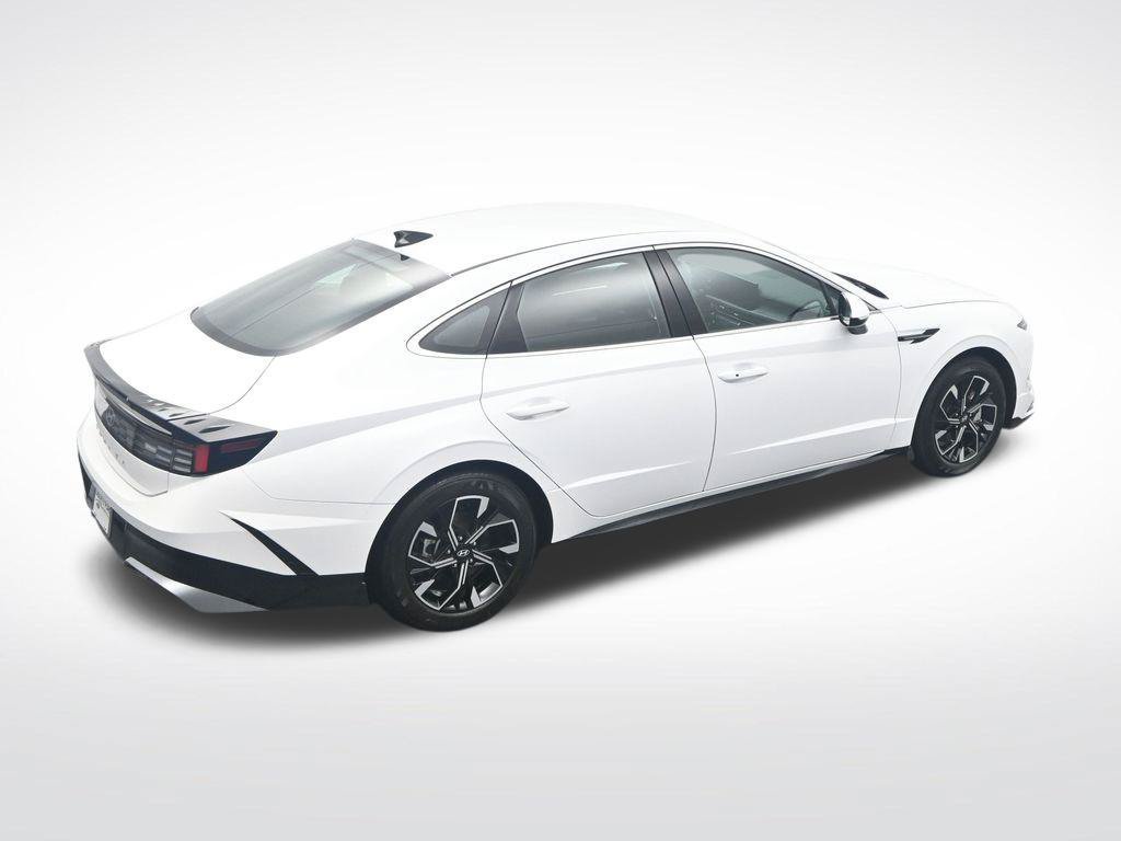 Used 2025 Hyundai Sonata SEL FWD image 42