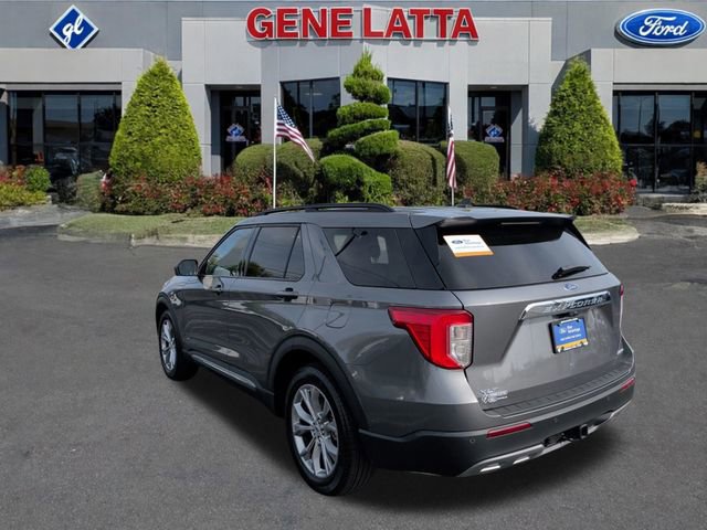 Certified 2023 Ford Explorer XLT w/ Equipment Group 202A AWD/4WD image 3