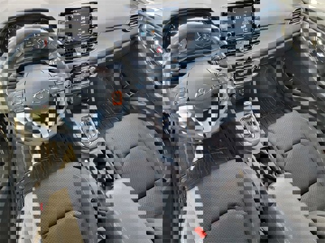 Used 2019 Hyundai Elantra GT image 37