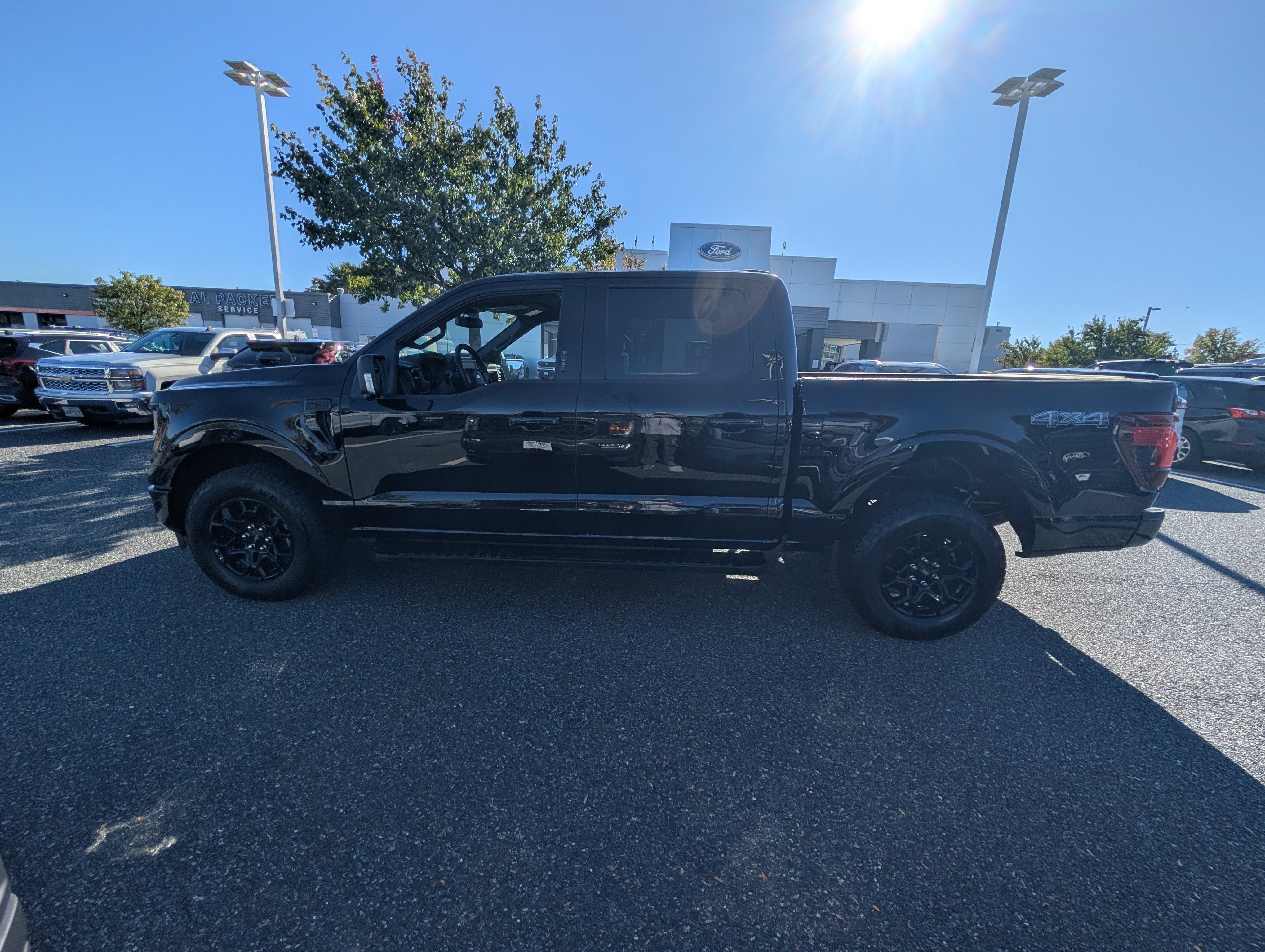 Certified 2024 Ford F150 XLT w/ Equipment Group 302A MID AWD/4WD image 7