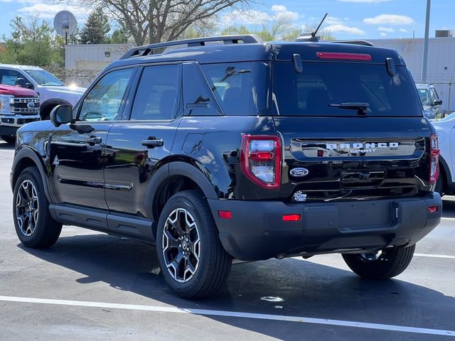 Certified 2025 Ford Bronco Sport Outer Banks w/ Outer Banks Tech Package+ AWD/4WD image 10