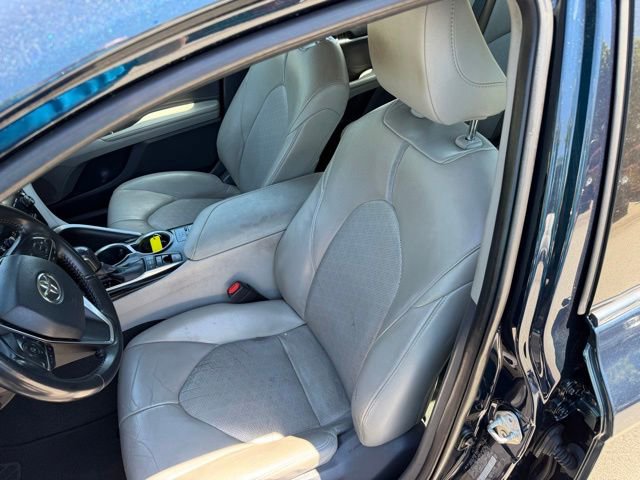 Used 2018 Toyota Camry XSE w/ Audio Package FWD image 11