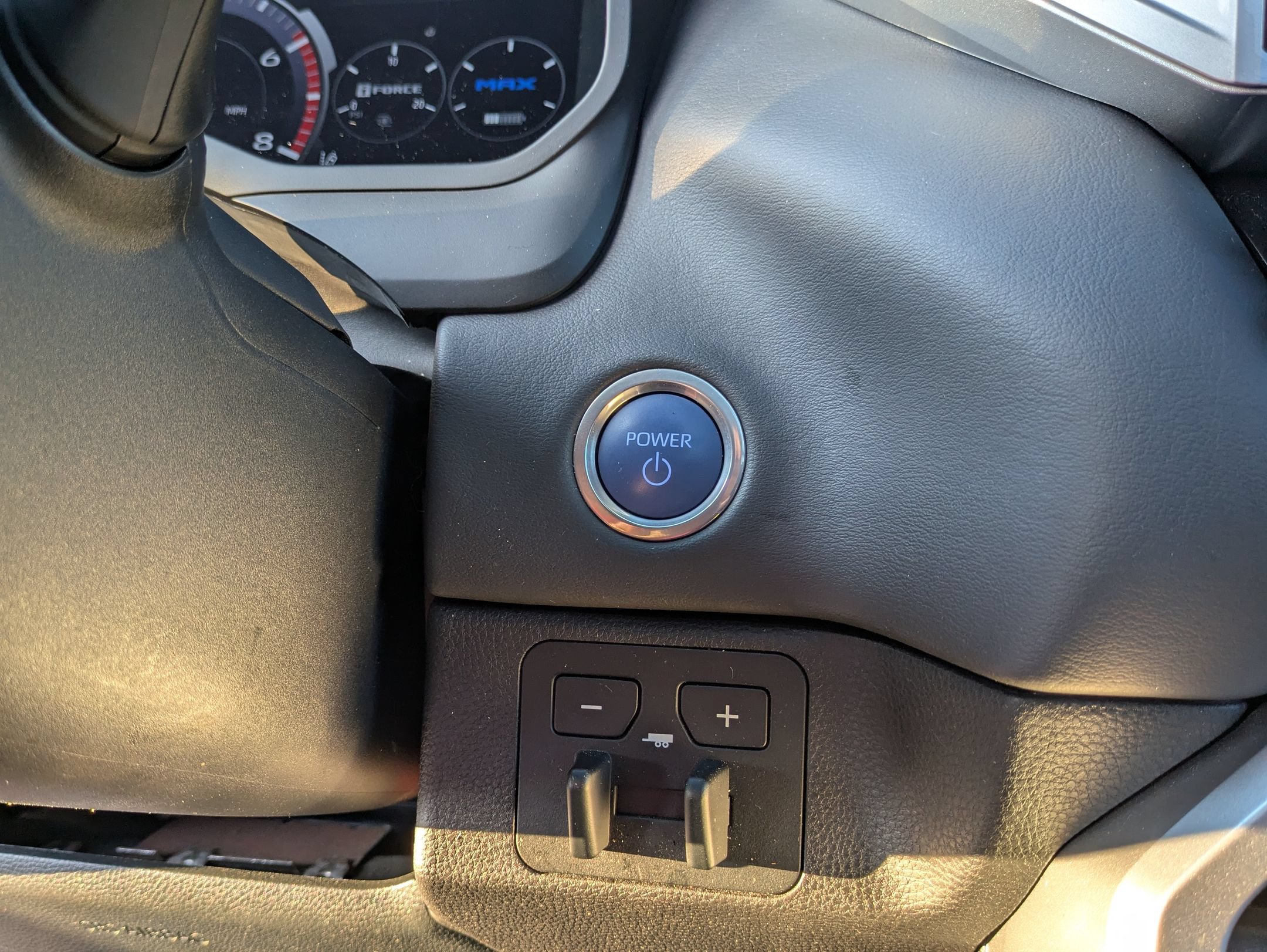 Used 2024 Toyota Sequoia Platinum RWD image 25