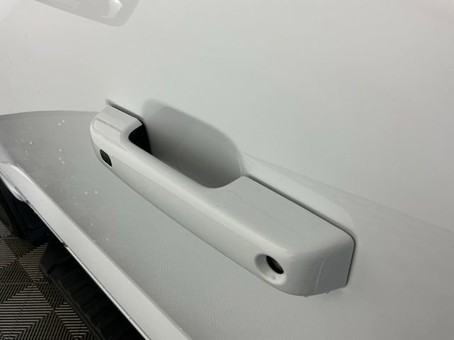 Certified 2025 Ford F350 Lariat w/ Black Appearance Package image 14