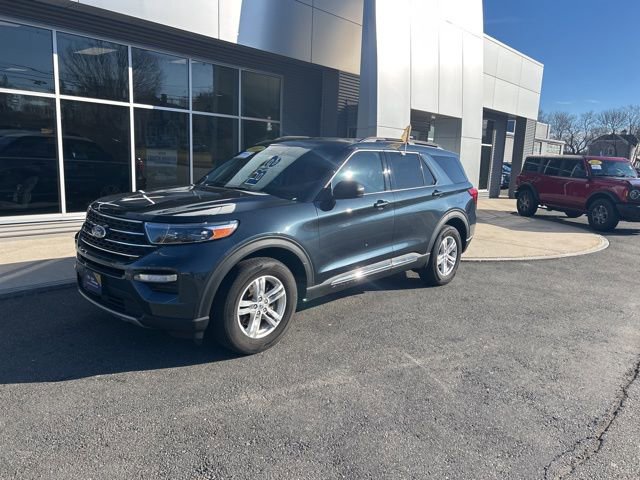 Certified 2022 Ford Explorer XLT w/ Equipment Group 202A image 2