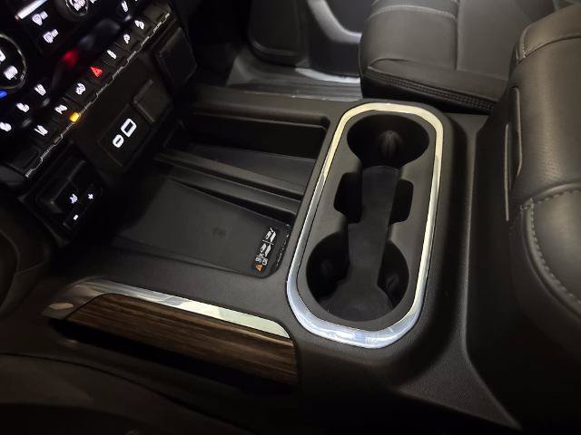 Used 2022 Chevrolet Silverado 2500 High Country w/ Safety Package II AWD/4WD image 30