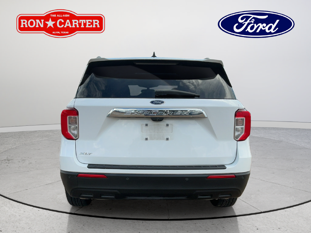 Certified 2021 Ford Explorer XLT RWD image 5