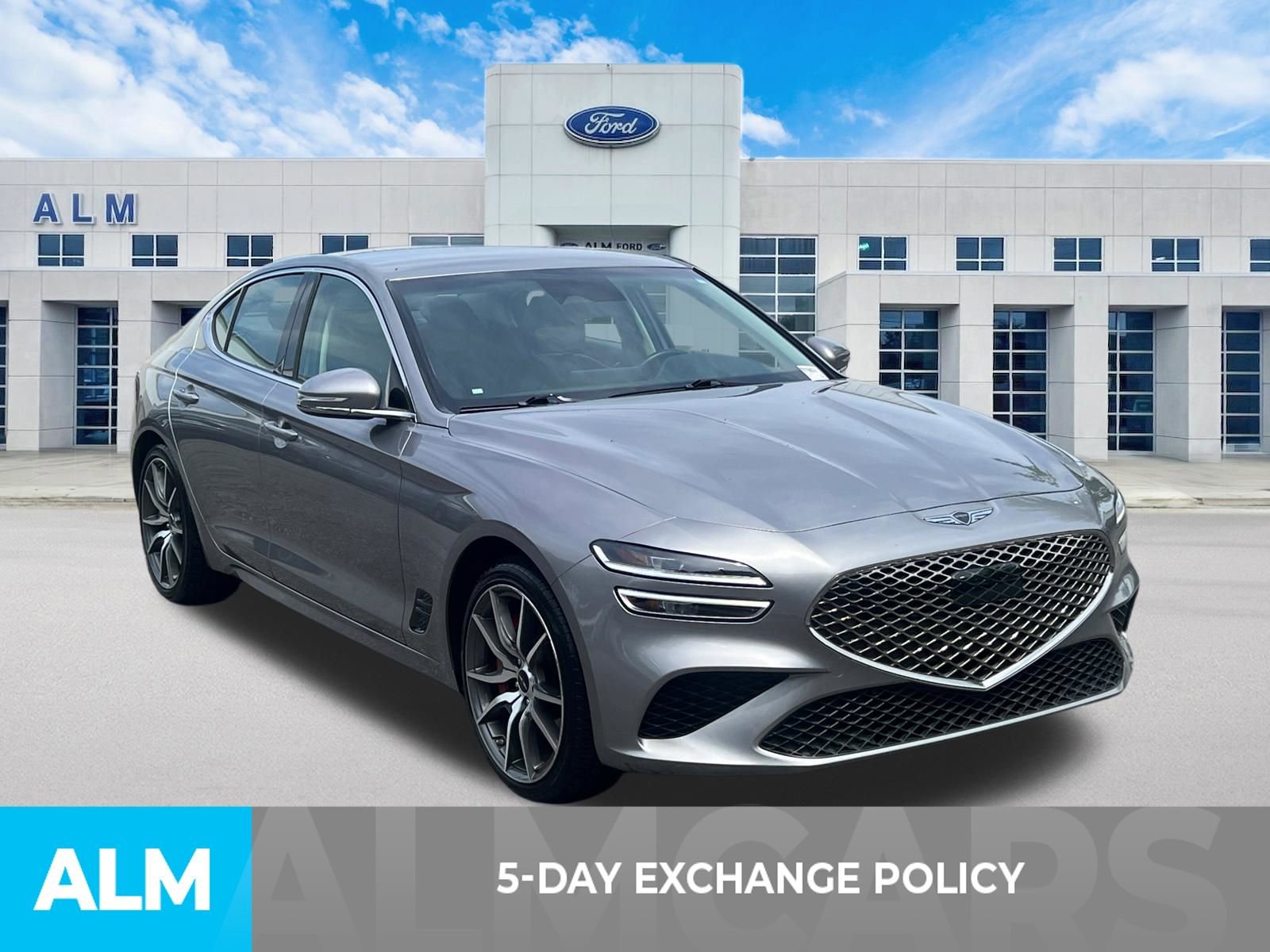 Used 2025 Genesis G70 2.5T AWD/4WD image 3