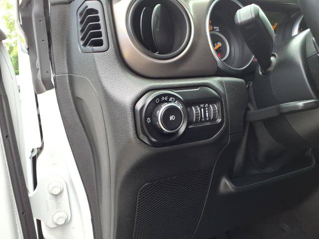 Used 2020 Jeep Wrangler Unlimited Sport AWD/4WD image 12